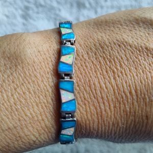 Opal and mother of pearl braclet